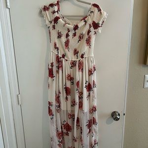 Midi cream dress with roses